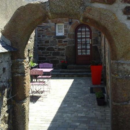 Les Hauts De Kerdrein Villa Saint-Jean-du-Doigt Exteriör bild